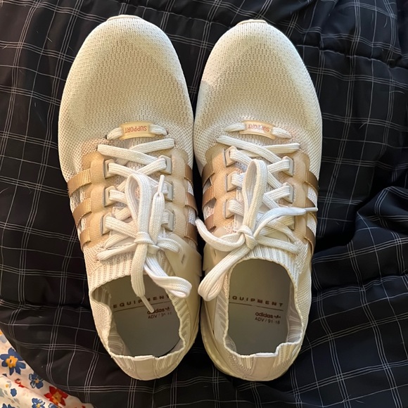 MEN’s Adidas EQT Support Ultra Primeknit size 9.5 in WHITE - Picture 1 of 12